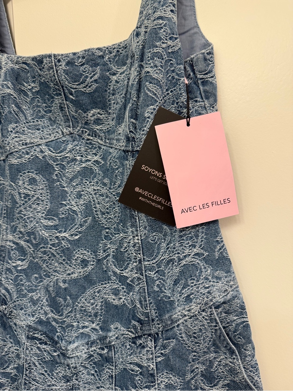 Avec Les Filles Slate Blue Denim Paisley Square-Neck Midi Dress - Picture 3 of 8